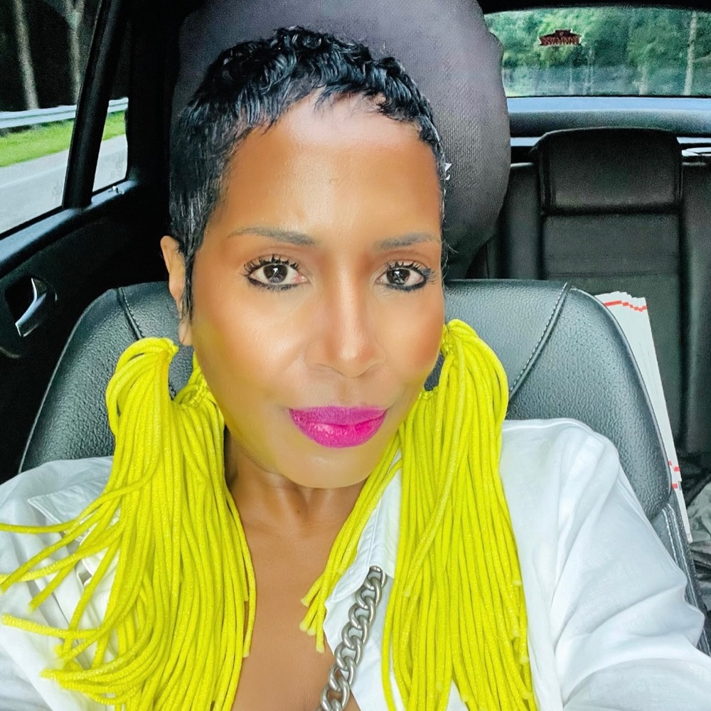 Meet your Posher, Sherrie